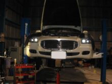 【故障修理】マセラティ クアトロポルテ｜足回り異音