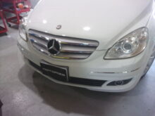 【整備】メルセデスベンツBクラス｜ドアノブ破損