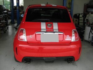 アバルト695トリブートフェラーリ　チェックランプ点灯 　