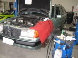 W124ワゴン車検整備