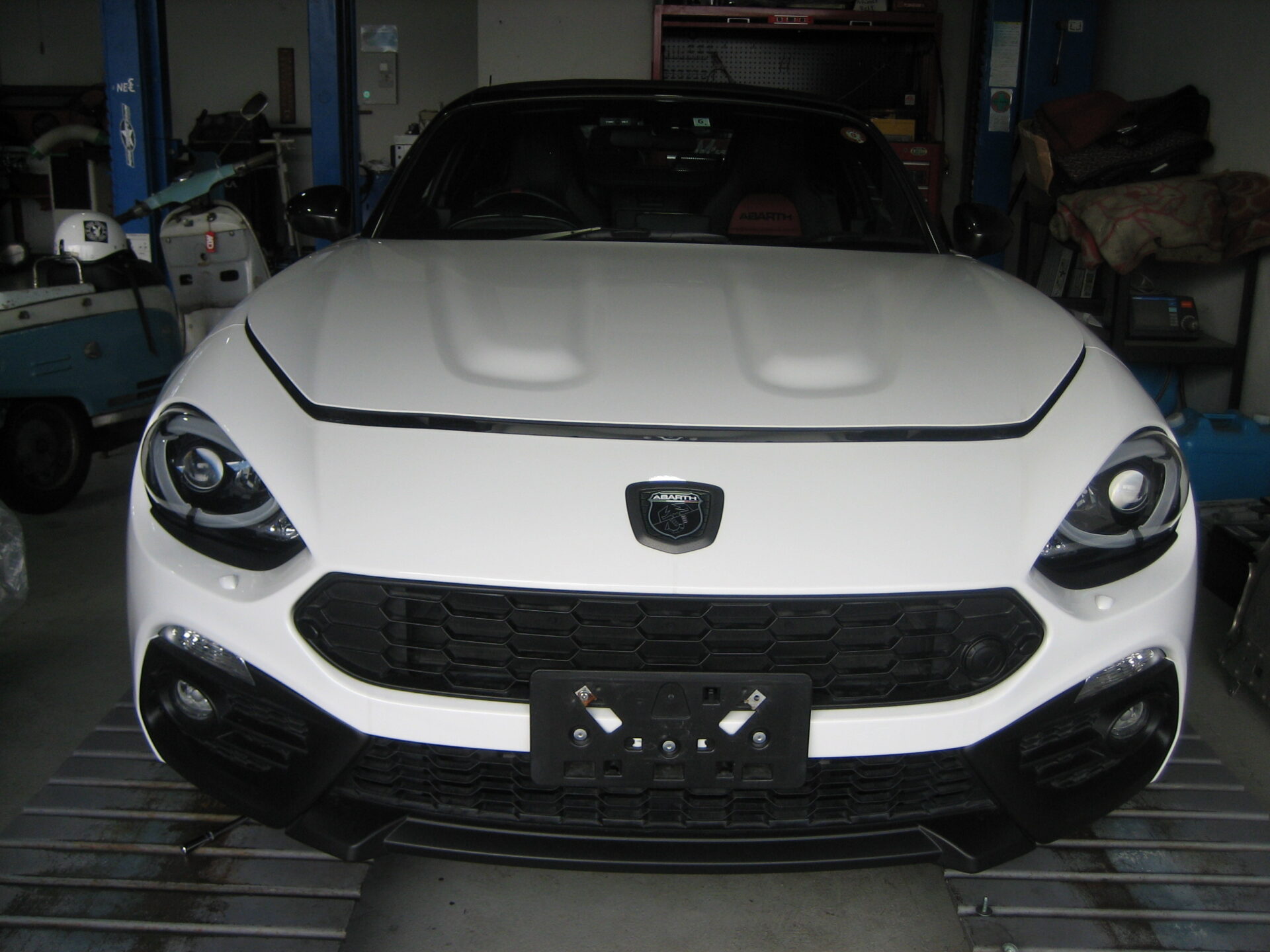 アバルト124スパイダー　納車点検・12か月点検・各種メンテナンス