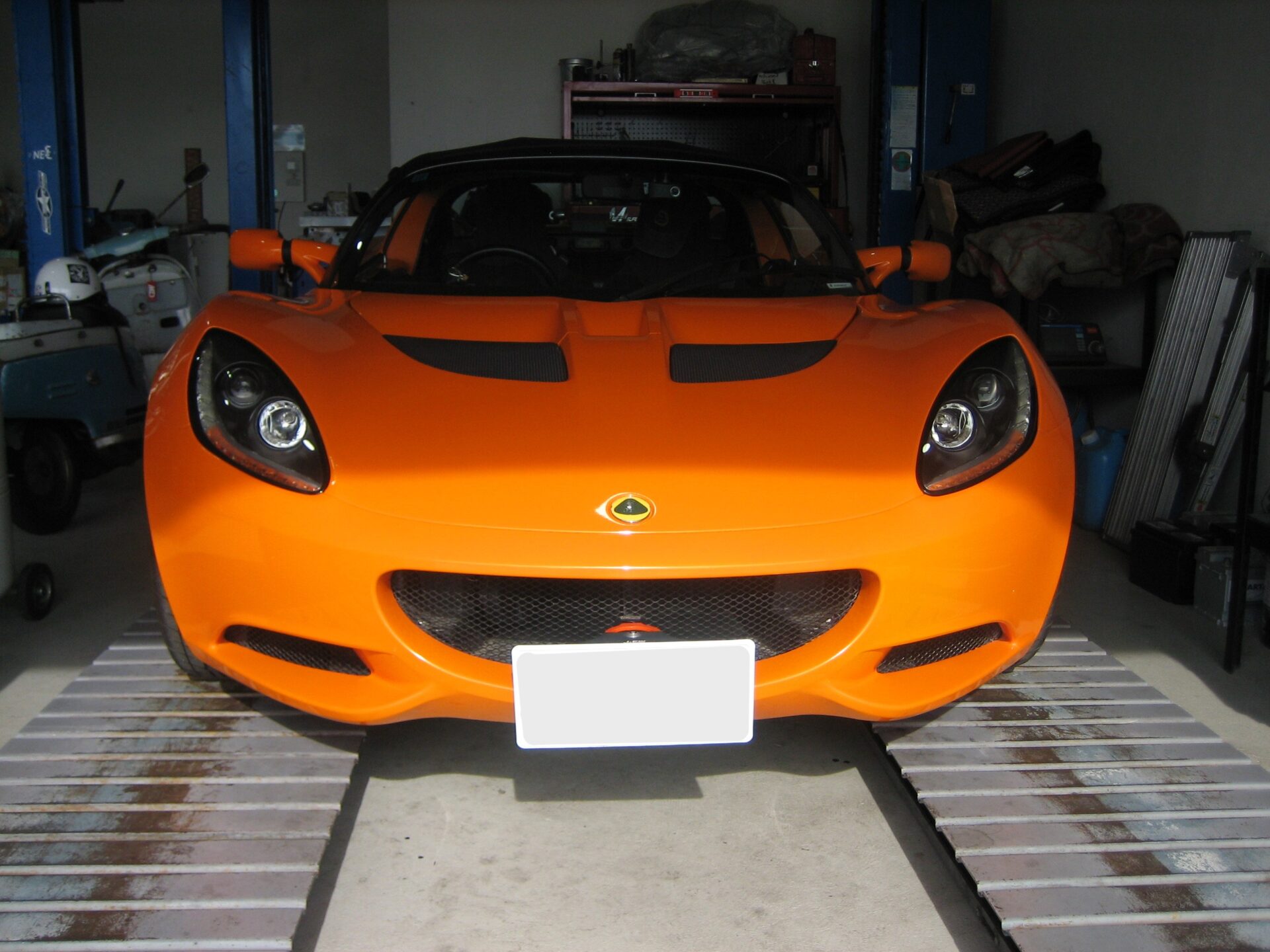 ロータスエリーゼ　12ヶ月点検