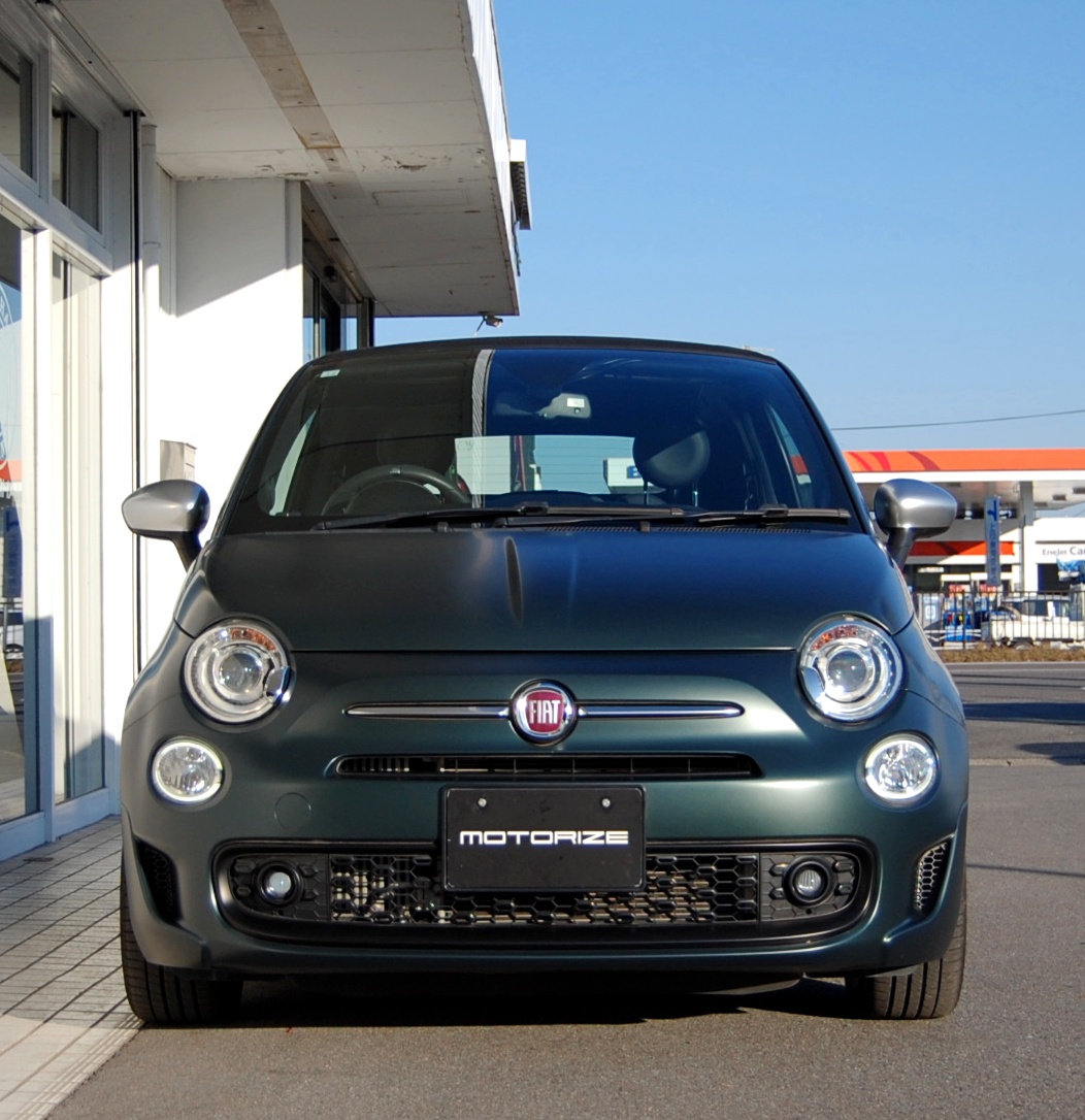 フィアット500C　マヌアーレ・ピゥ・チエロ