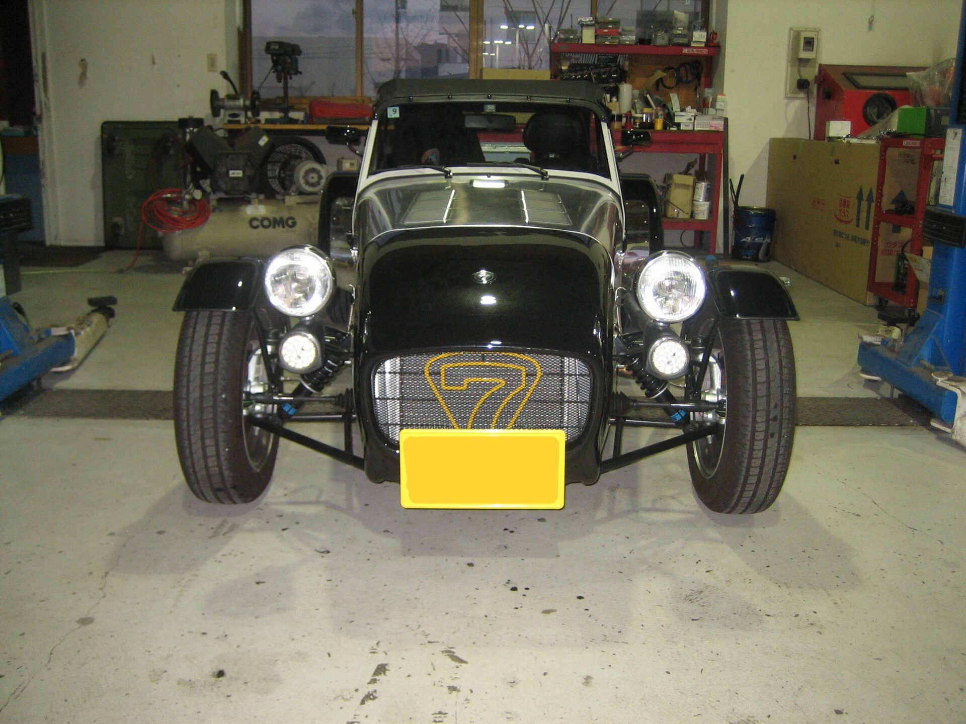 ケータハム スーパーセブン170　フロントガラス熱線が効かない