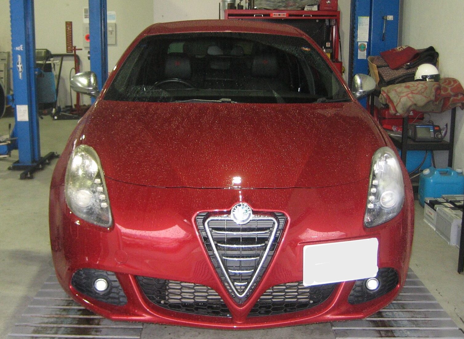 アルファロメオ ジュリエッタ　12か月点検／エンジンマウント右側交換