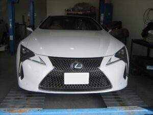 レクサス LC　納車前点検／12か月点検
