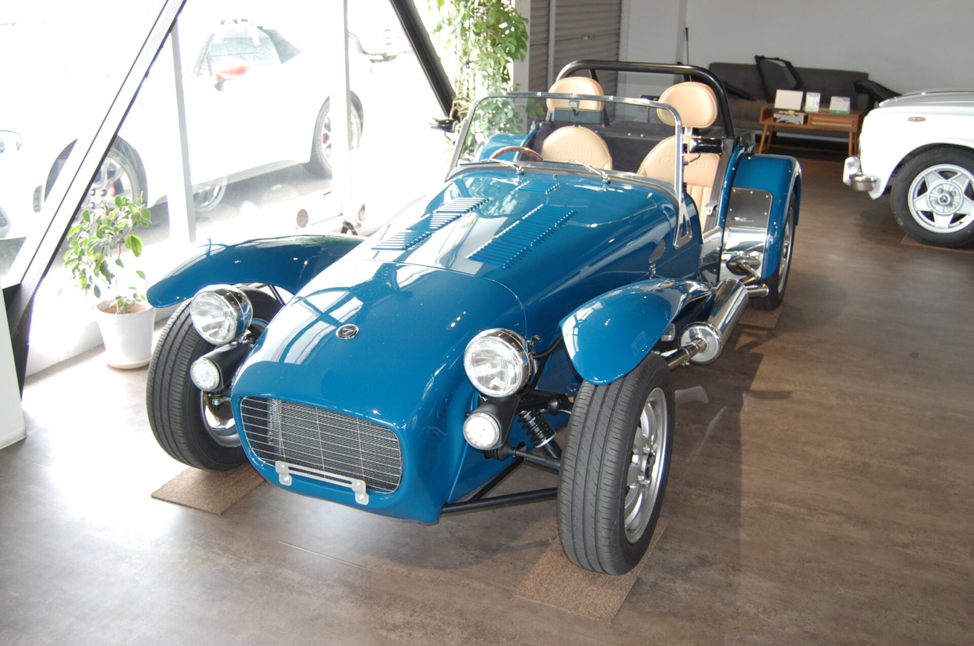 ケータハム　スーパーセブン600