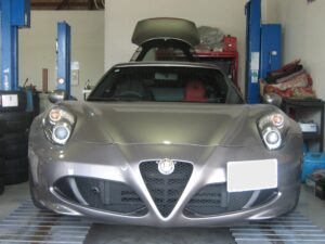 アルファロメオ4C　車検整備